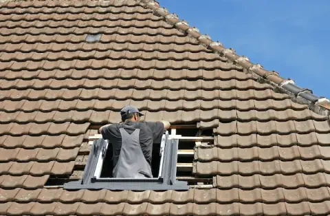 Pose de velux - Châtillon sur Thouet